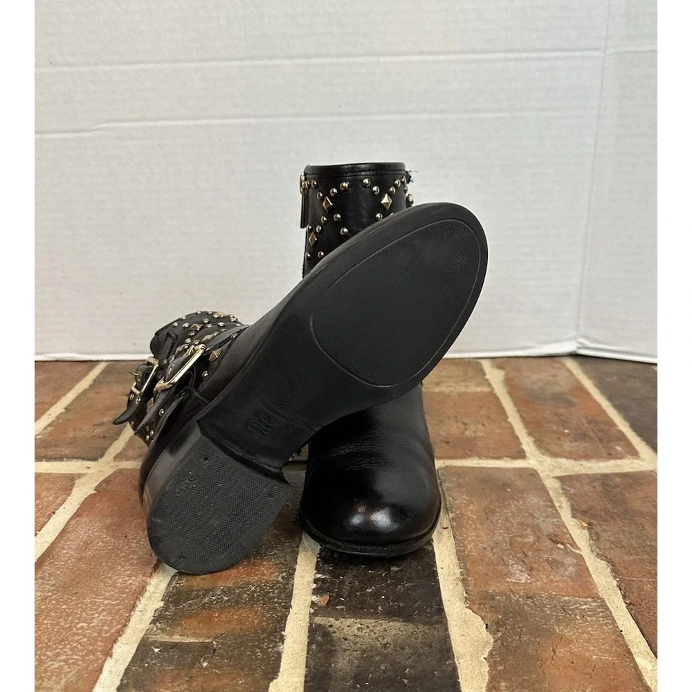 INC INTERNATIONAL CONCEPTS Black Leather And Gold Studded‎ Ankle Boots 6.5